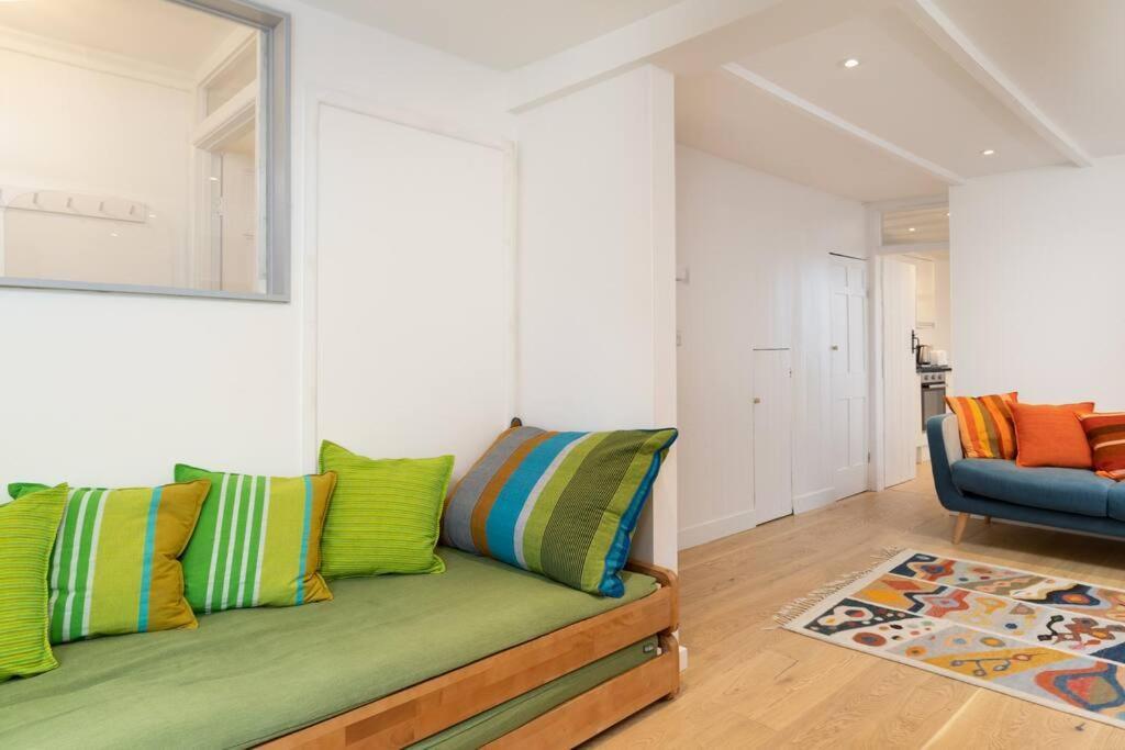 Beautiful And Contemporary Cornish Townhouse In Penzance Villa Exterior photo