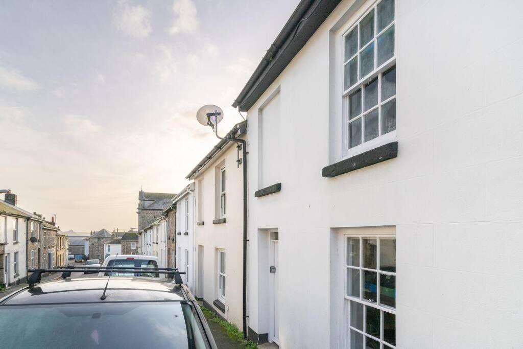 Beautiful And Contemporary Cornish Townhouse In Penzance Villa Exterior photo